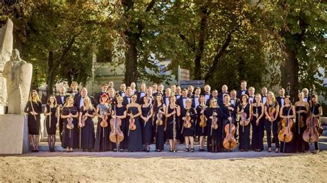  Koncert z Pałacu Wersalskiego - Muzyka, Intrygi i Oświecenie